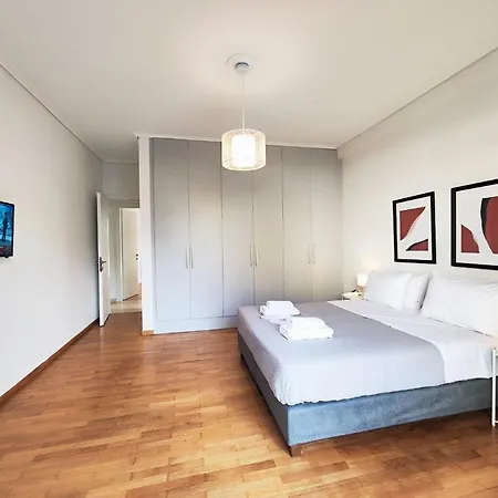 Apartment Etolou B5 - By *