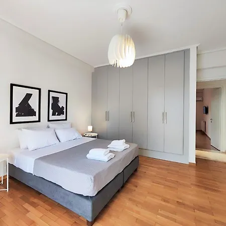 Etolou B5 - By Apartment