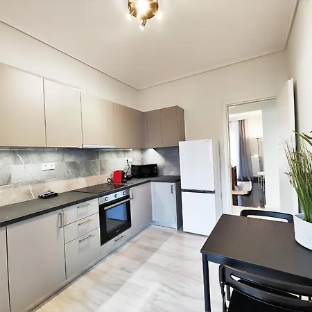 Etolou B5 - By Apartment *